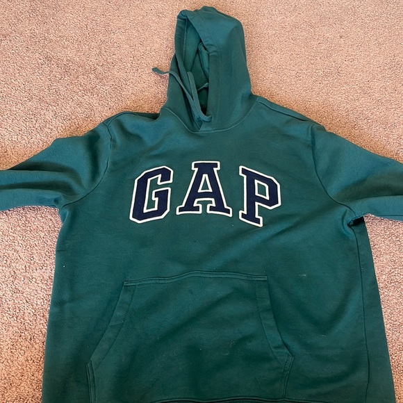 gap forest green hoodie